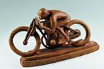 Otakar Švec, Sluneční paprsek (Motocyklista), 1924, bronz, d. 51 cm, soukromá sbírka