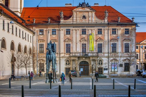 Místodržitelský palác